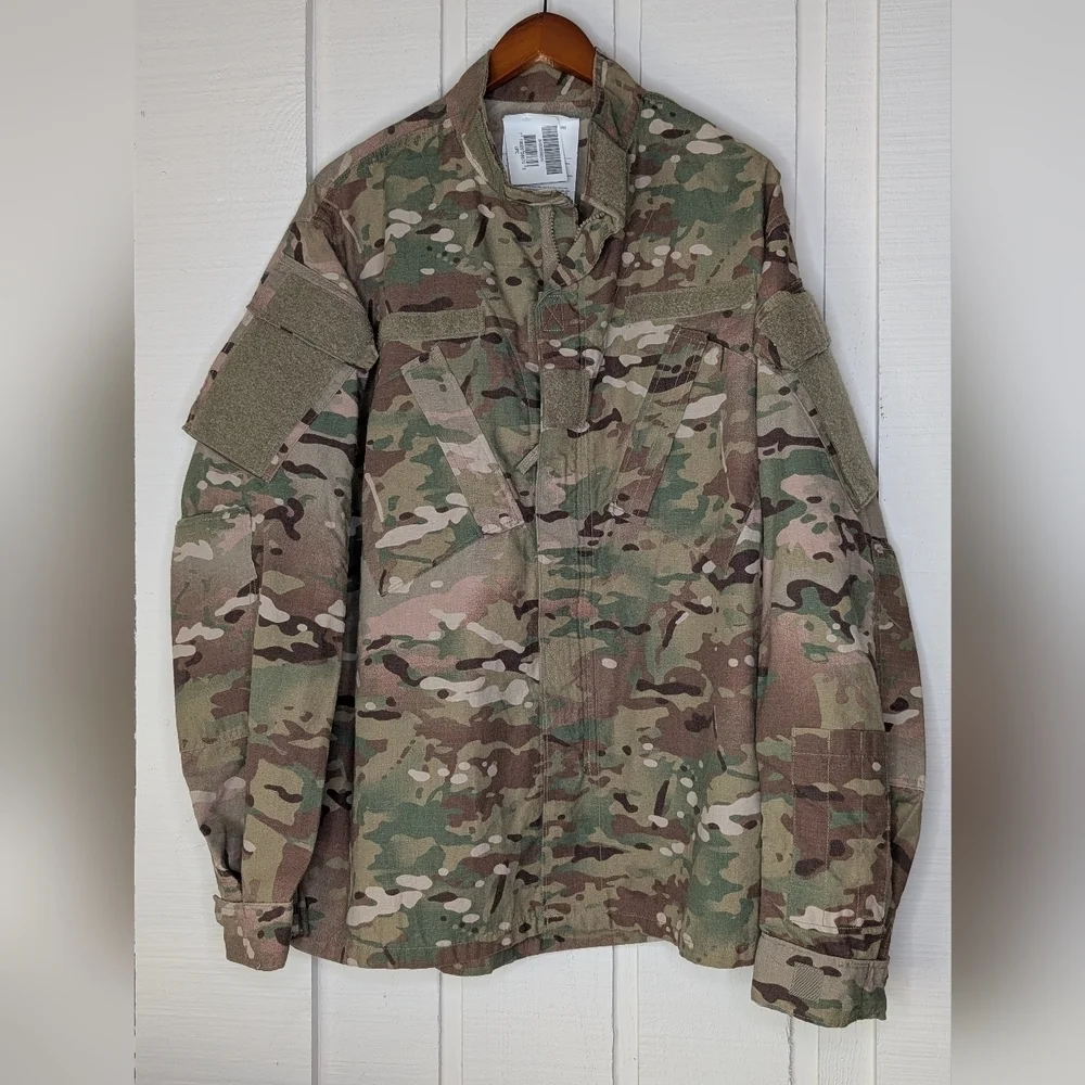 Authentic Army Combat Uniform Jacket Shirt - Size Large Long (NWT)